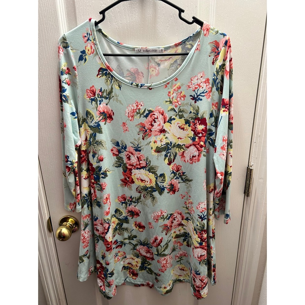 JollieLovin Floral Tunic Top Women's Medium Mint Green 3/4 Sleeve Stretch Blouse